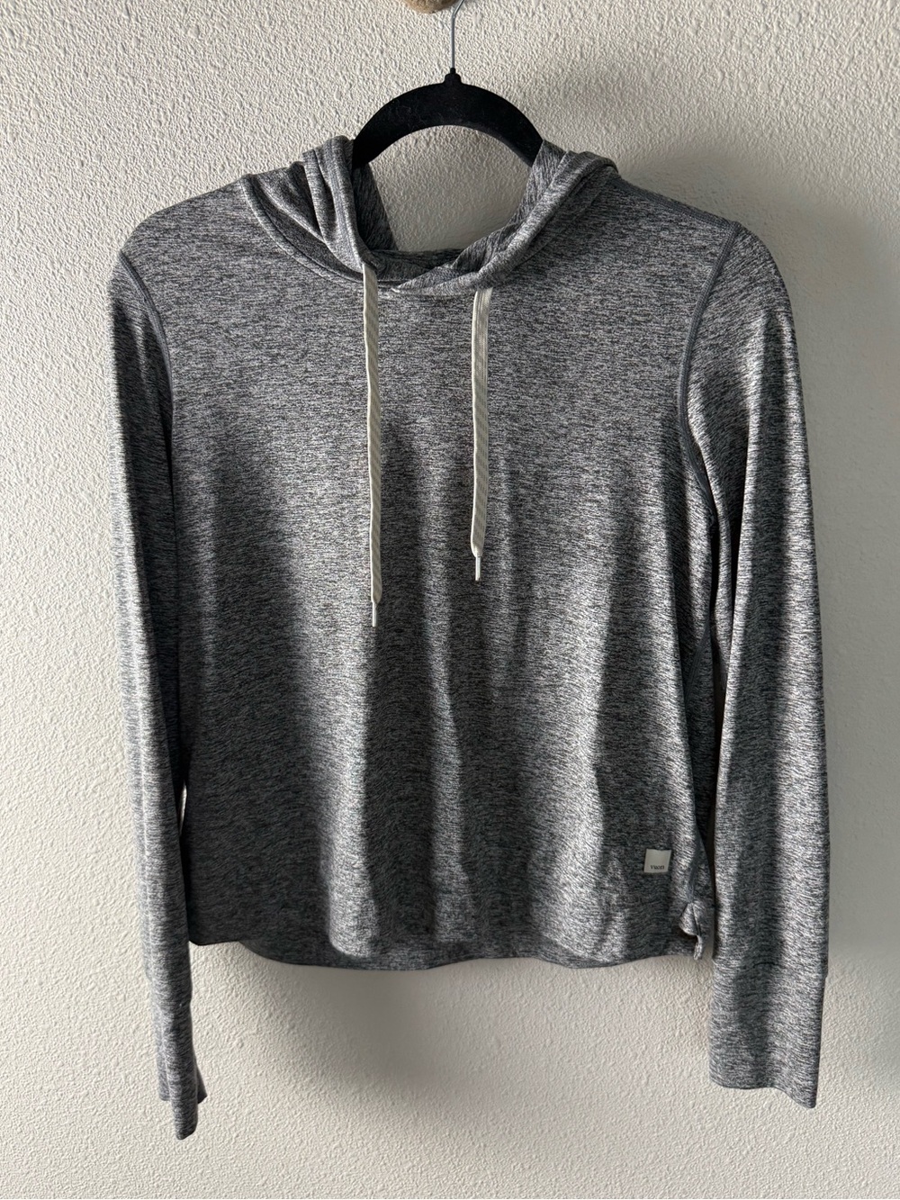Vuori Women's Halo Essential Hoodie Pullover Charcoal Grey Casual Size Small